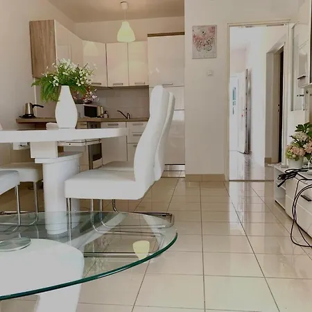 Nera Apartment Vodice