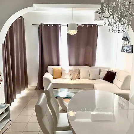 Nera Apartamento Vodice
